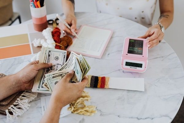 Review ngành Kế toán: Những điểm nóng hổi cần biết