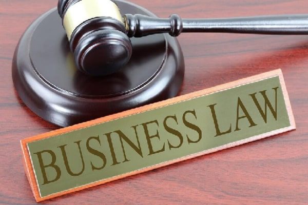 Giải đáp: Luật kinh tế gồm những ngành nào?