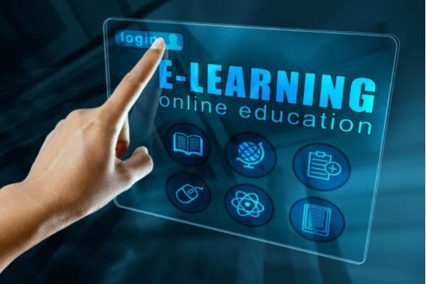 Review học đại học trực tuyến – Những điều bạn chưa biết