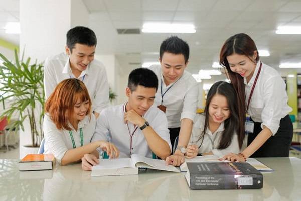Chuyên ngành quản trị kinh doanh là gì? Công việc sau tốt nghiệp
