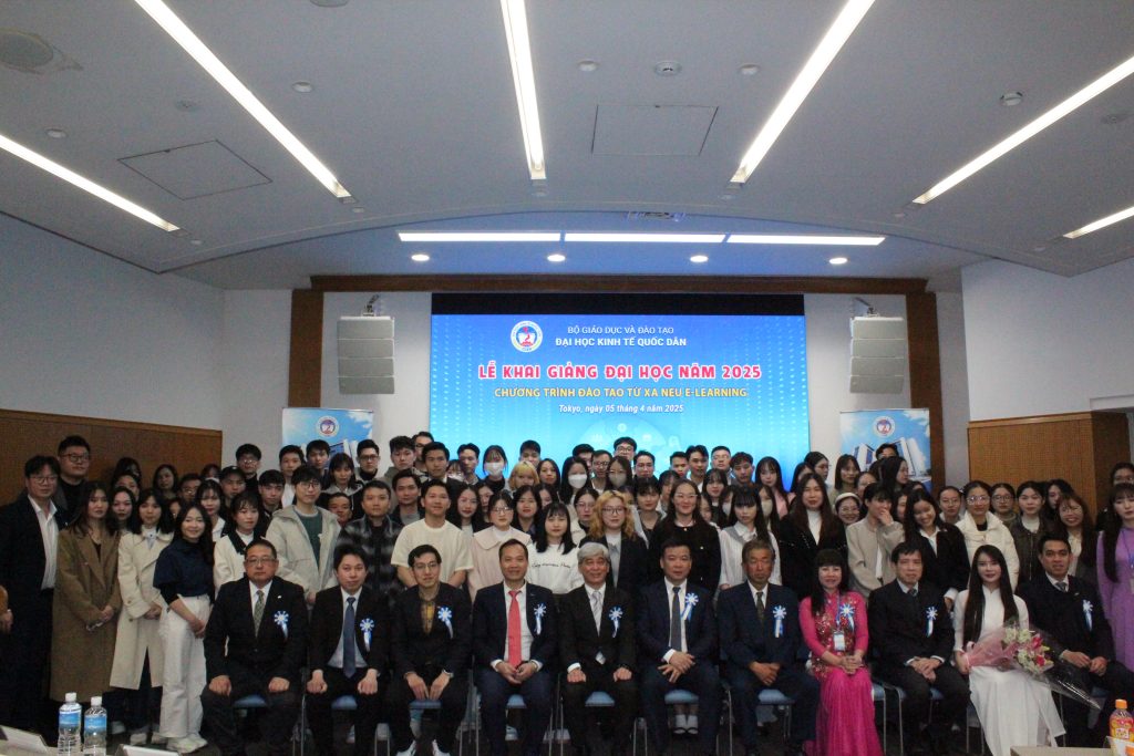 khai giang nhat ban neu elearning 2025