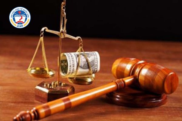 co nen hoc luat kinh te tai nhat ban 