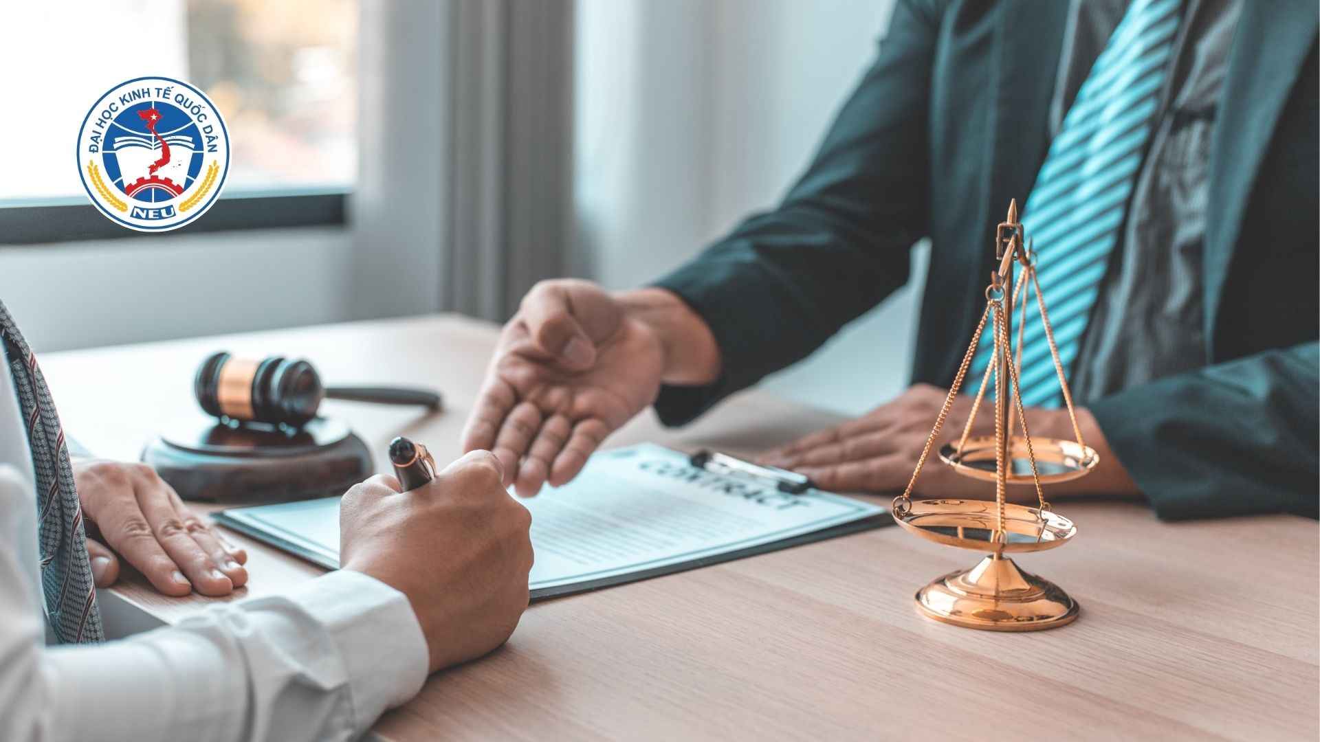 Chương trình đào tạo Cử nhân Luật