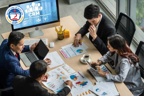 nganh quan tri kinh doanh nen hoc truong nao