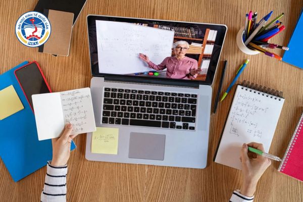 HOC DAI HOC ONLINE MAT BAO LAU