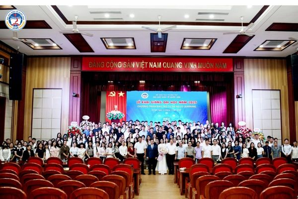 Bằng cấp đúng chuẩn, công nhận đúng, học linh hoạt, tốt nghiệp giỏi