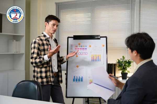 sinh vien luat kinh te co so that nghiep khong