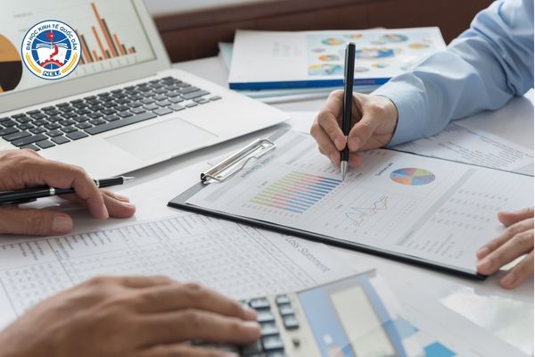 sinh vien ke toan so nhat dieu gi khi moi di lam