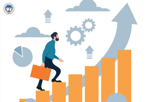 Có nên học đại học khi đang đi làm? 5 lý do nên học lại