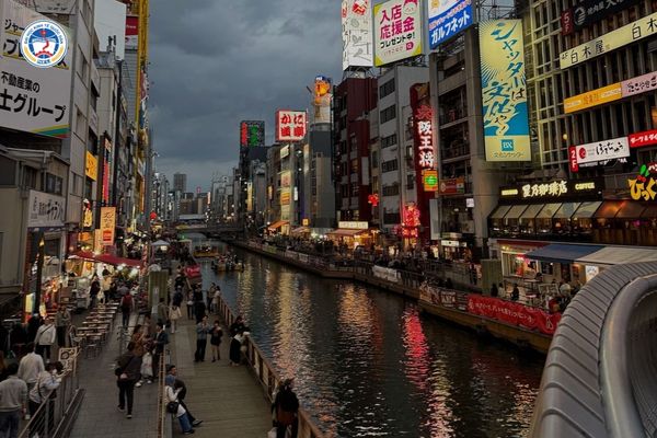 Thay đổi hướng đi: Mức ở Nhật cao hay thấp? Đến tấm bằng Đại học từ xa NEU