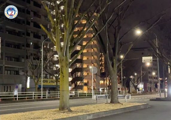 Đừng để thanh xuân trôi qua chỉ với những ca làm việc